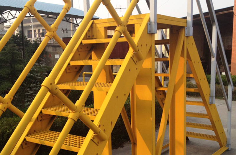 護(hù)欄對(duì)比