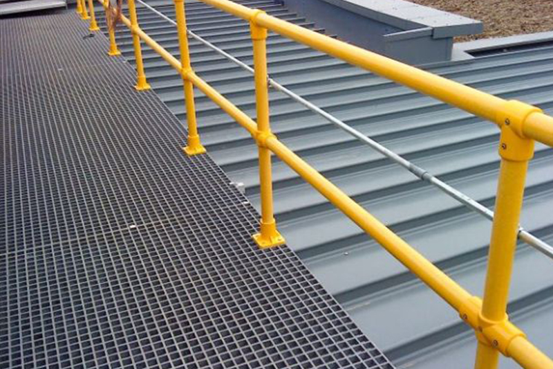 玻璃鋼電纜保護(hù)橋架的使用注意事項(xiàng)